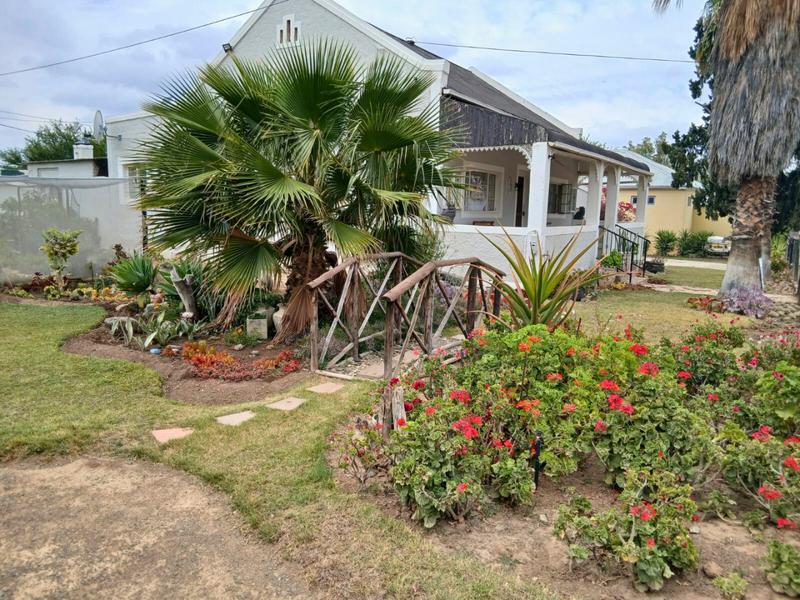 2 Bedroom Property for Sale in Jansenville Eastern Cape